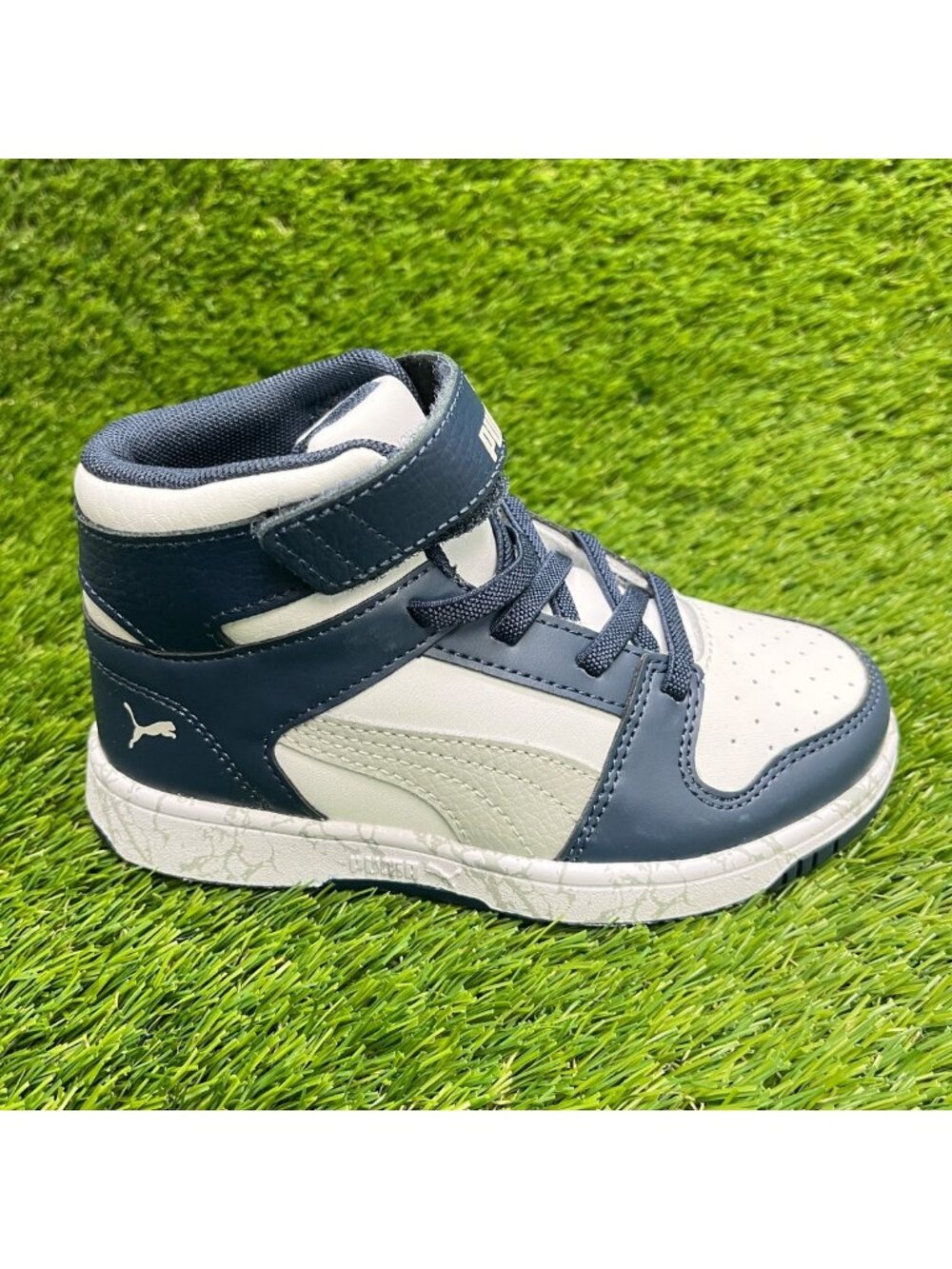 Puma Rebound LayUp Mid Boys Size 12C White Blue Athletic Leather Shoes Sneakers